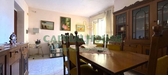 Квартира с 4 комнатами в Санта Мария Капуа Ветере, Италия № 3060 4