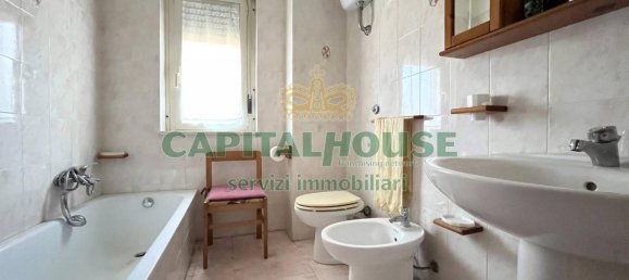 Квартира с 4 комнатами в Санта Мария Капуа Ветере, Италия № 3060 9