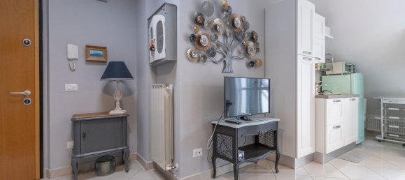 2-Zimmer Penthouse in Porto Recanati, Italy, Nr. 110927 4