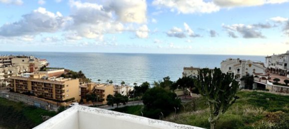 Квартира с 3 спальнями в Фуэнхирола, Испания № 185726 3