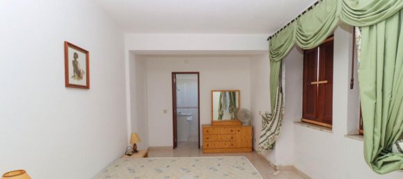 4 bedrooms Villa in Silves, Portugal No. 7689 9