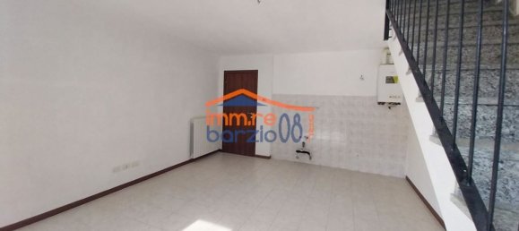 Квартира с 2 комнатами в Кремено, Италия № 128003 5