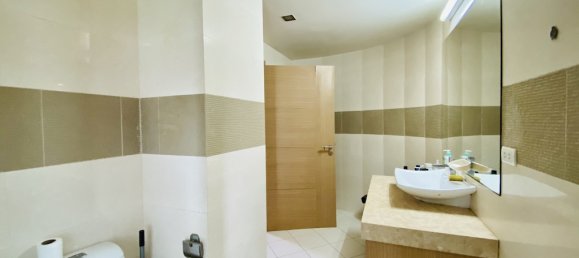 1 bedroom Condo in Pattaya, Thailand No. 11860 4