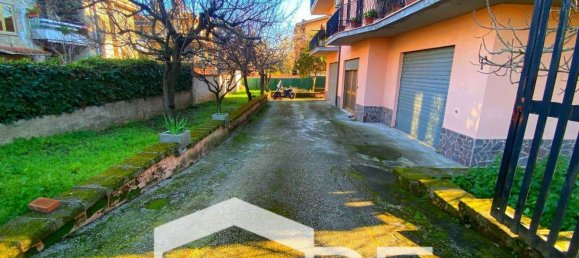 30m² Garage in Rome, Italy No. 124264 19