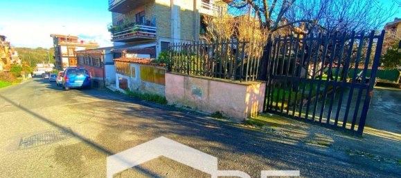 30m² Garage in Rome, Italy No. 124264 15