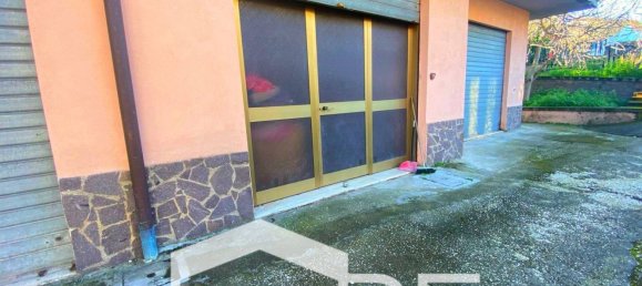 30m² Garage in Rome, Italy No. 124264 6