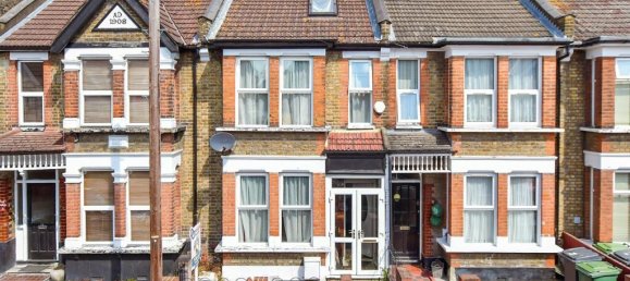 Casa T3 em Chingford, United Kingdom N.º 3944 4