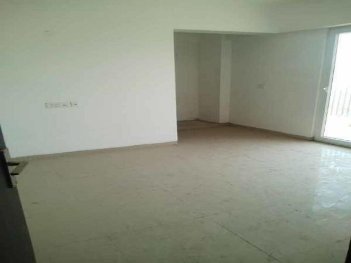 Casa de 2 dormitorios en Noida, India No. 65376