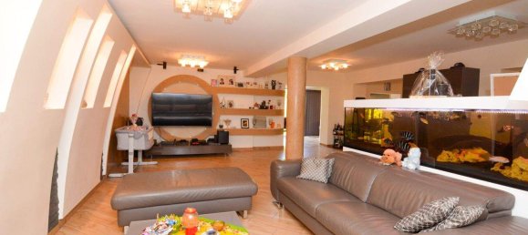 6-Zimmer Villa in Gerasdorf bei Wien, Austria, Nr. 246070 3