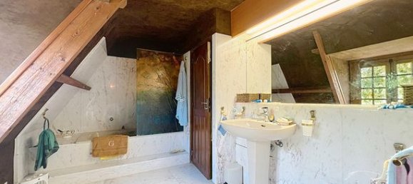 4 bedrooms House in Bernay, France No. 354194 9