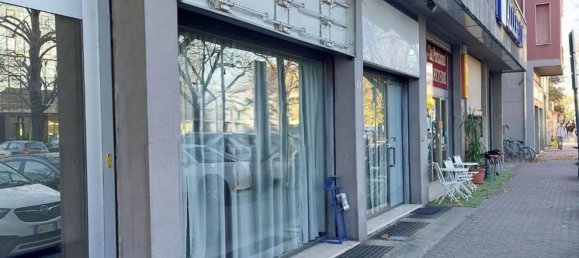 Коммерческая недвижимость 130м² в Парма, Италия № 372503 4