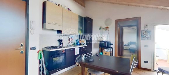 1 bedroom Apartment in Seregno, Italy No. 276360 2
