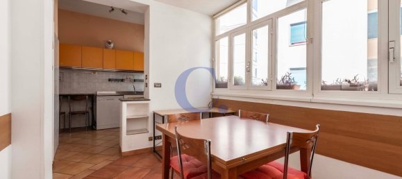 4 bedrooms Apartment in Rome, Italy No. 357024 22