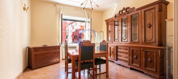 4 bedrooms Apartment in Rome, Italy No. 357024 12