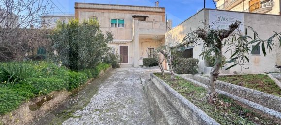 Casa de 3 dormitorios en Ceglie Messapica, Italy No. 17194 2