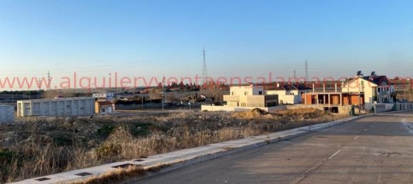 300m² Land in Villares de la Reina, Spain No. 70332 6