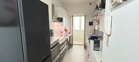 Apartamento de 3 habitaciónes en Modugno, Italy No. 39604 4