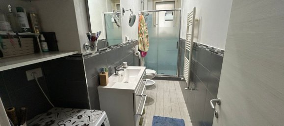 Apartamento de 3 habitaciónes en Modugno, Italy No. 39604 7