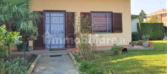 1 غرف نوم فيلا في Moncalieri, Italy رقم 170780 3