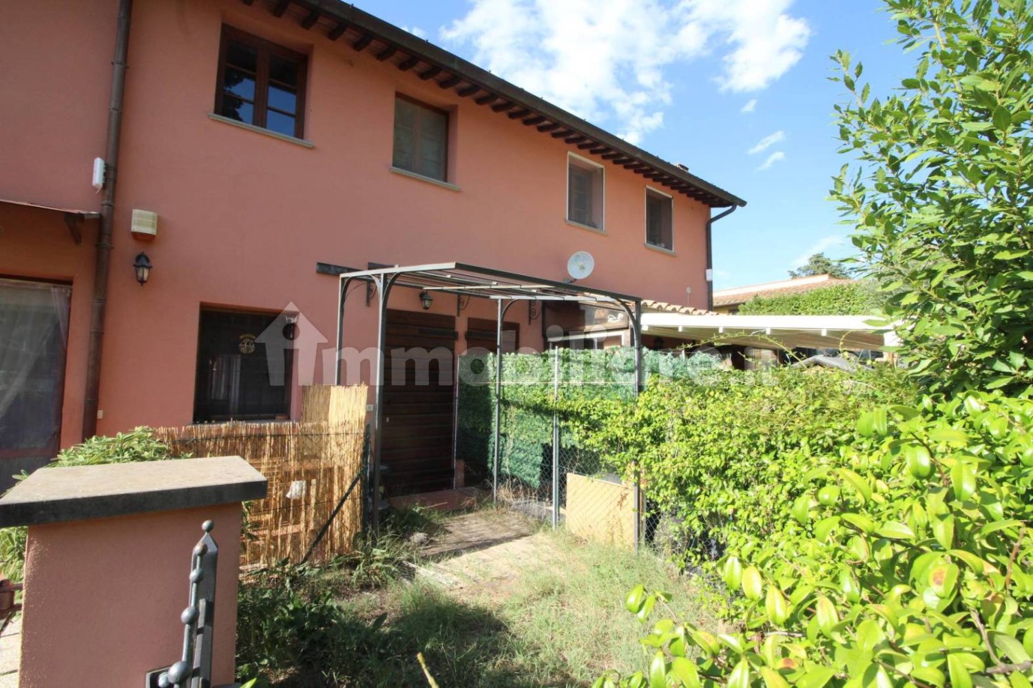 2 bedrooms House in Certaldo, Italy No. 326078
