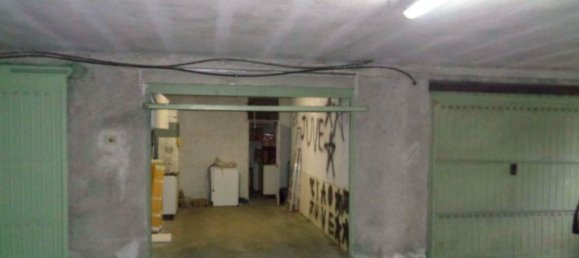 Apartamento de 3 dormitorios en Fabriano, Italy No. 327866 9