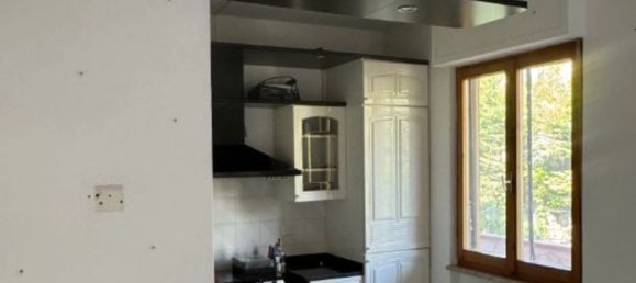 Apartamento de 3 dormitorios en Fabriano, Italy No. 327866 7