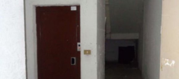 Apartamento de 3 dormitorios en Fabriano, Italy No. 327866 6