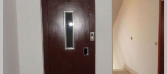 Apartamento de 3 dormitorios en Fabriano, Italy No. 327866 15