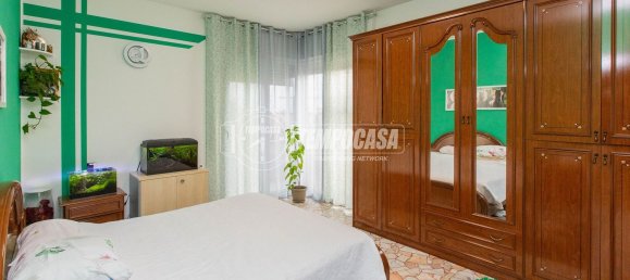 3 rooms Apartment in Busto Arsizio, Italy No. 59003 17