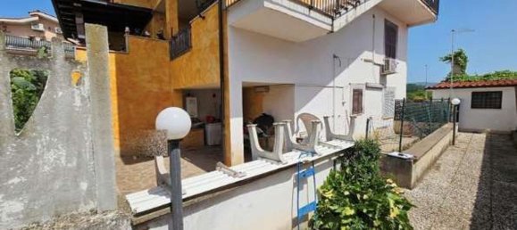 4 rooms Apartment in Rome, Italy No. 190618 7