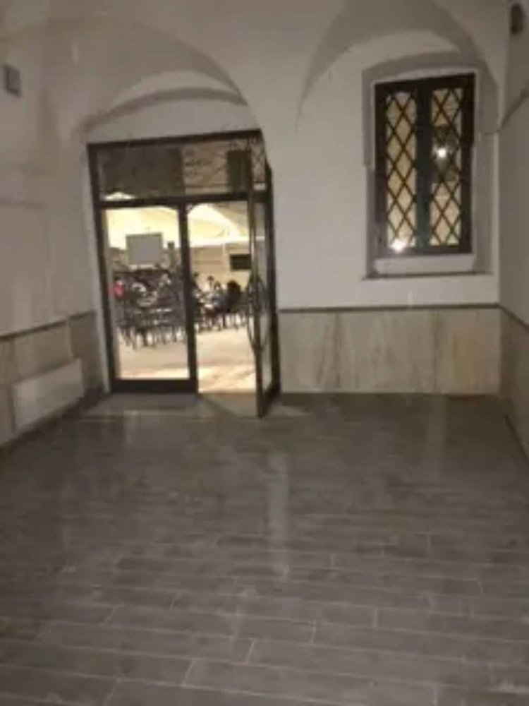 Propriété commerciale à San Benedetto del Tronto, Italy 58m² No. 130316