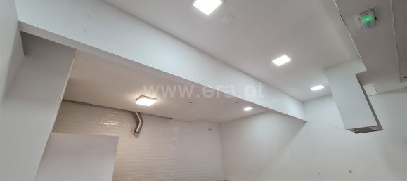 Propiedad comercial en Funchal, Portugal 47 m² No. 140731 2