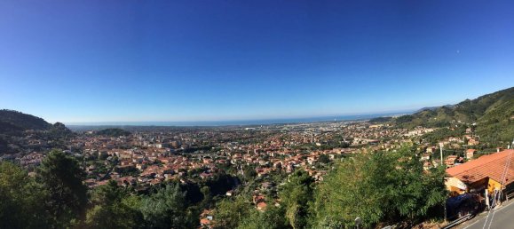 4 bedrooms House in Massa, Italy No. 322433 38