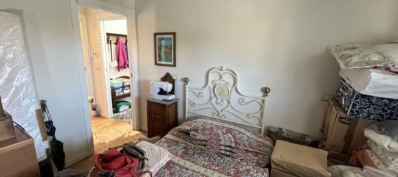 4 bedrooms House in Massa, Italy No. 322433 26