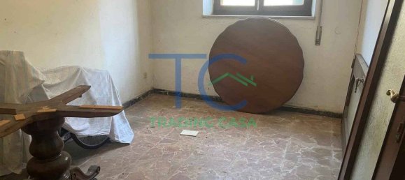 3 bedrooms House in Piacenza, Italy No. 345761 2