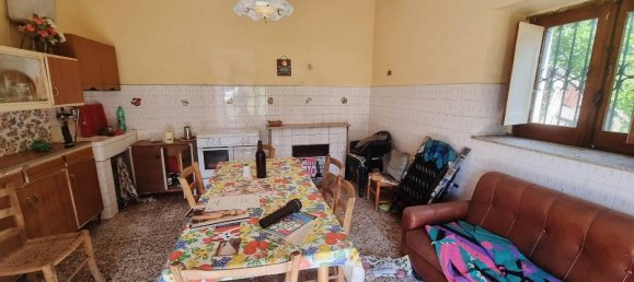 4 rooms House in Gesualdo, Italy No. 113697 11