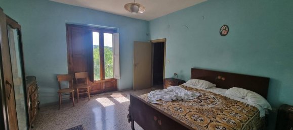 4 rooms House in Gesualdo, Italy No. 113697 15