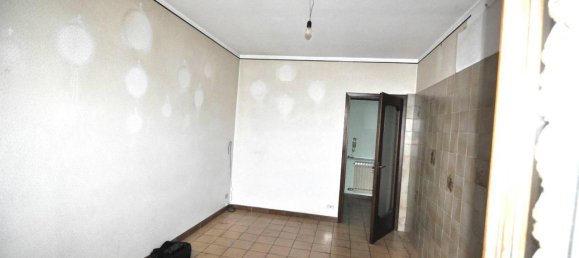 Ático de 5 habitaciónes en Cuneo, Italy No. 19312 4