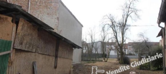 7-salle Maison à Pomponesco, Italy No. 260485 2