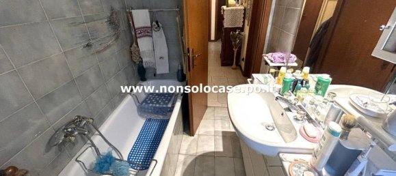 5غرفة شقة في Prato, Italy رقم 26030 20