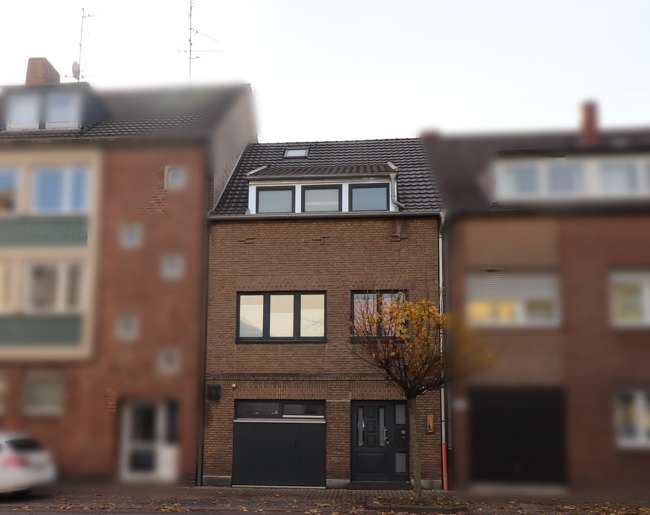 1 bedroom Townhouse in Duren, Germany No. 71085