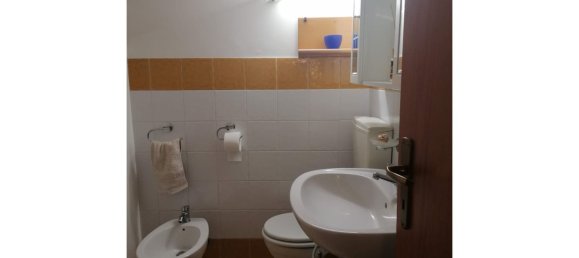 3 Schlafzimmer Doppelhaus in Campofelice di Roccella, Italy, Nr. 341819 28