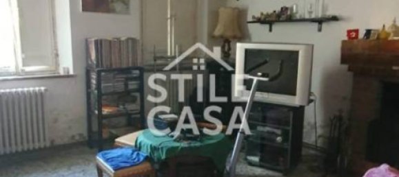 Casa de 3 dormitorios en Porcari, Italy No. 280749 16