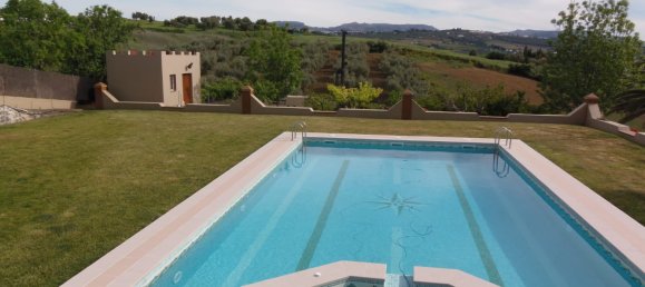 4 bedrooms House in Arriate, Spain No. 69181 7