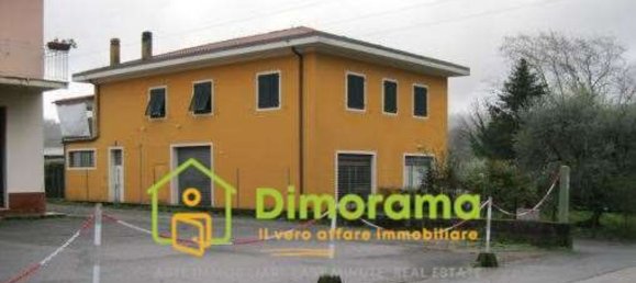 Propriété commerciale à Lucca, Italy 115m² No. 194277 15