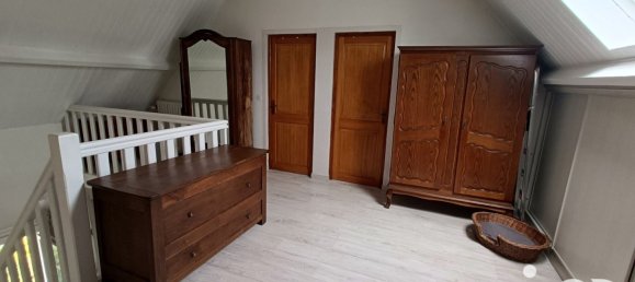 4 bedrooms House in Nogent-le-Roi, France No. 155650 9