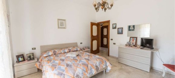 4-salle Appartement à Montesilvano, Italy No. 43177 13