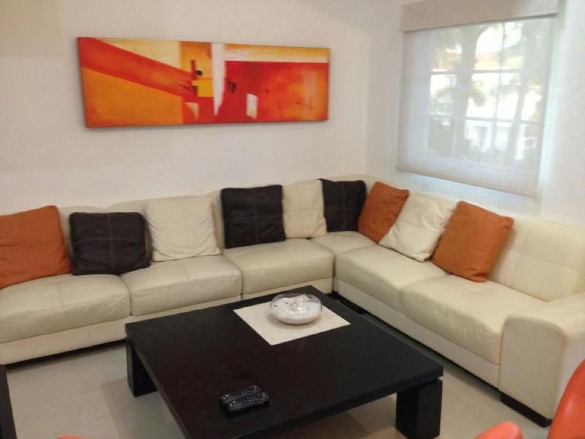 Apartamento de 3 dormitorios en Guerrero, Mexico No. 174491