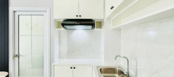 Квартира с 3 комнатами в Паттайя, Чонбури, Восточный Таиланд, Таиланд № 175631 13