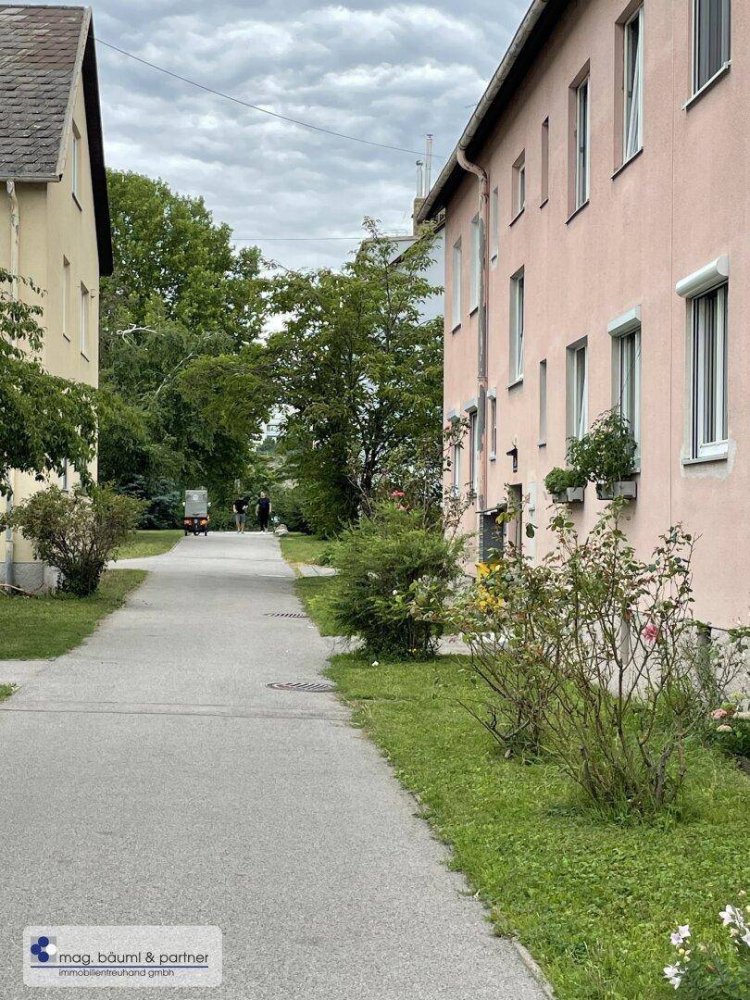 3 rooms Apartment in Favoriten, Austria No. 195996